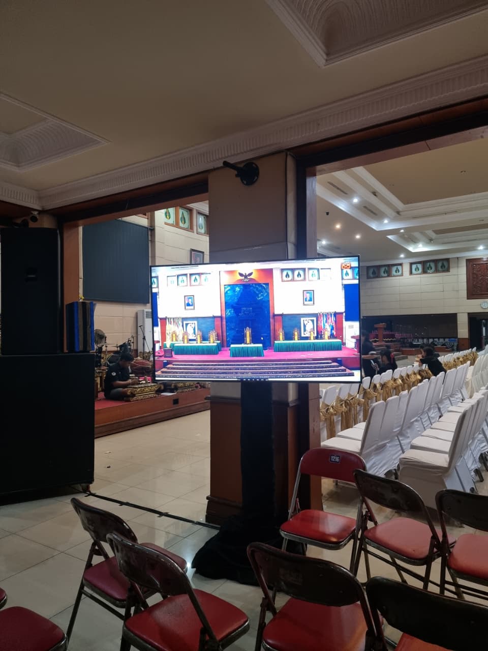 WhatsApp Image 2025-10-17 at 17.48.56